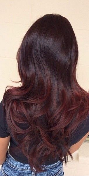 RIYA BEAUTY PARLOUR AND SPA THALASSERY